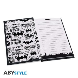 Комплект ABYSTYLE DC COMICS - Pck XXL glass + Pin + Pocket Notebook "Batman" - Image 8