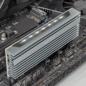PCI Express x16 (x1 / x4 / x8) карта Delock, за M.2 NVMe M.2 Key M, RGB LED - Image 4