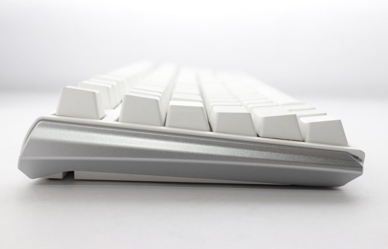 Геймърскa механична клавиатура Ducky One 3 Pure White TKL Hotswap Cherry MX Brown, RGB, PBT Keycaps - Image 4