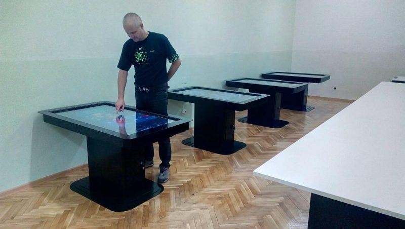 Интерактивна маса InfoDart T555 - Image 5