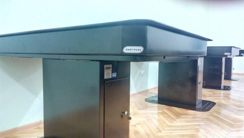 Интерактивна маса InfoDart T555 - Image 3
