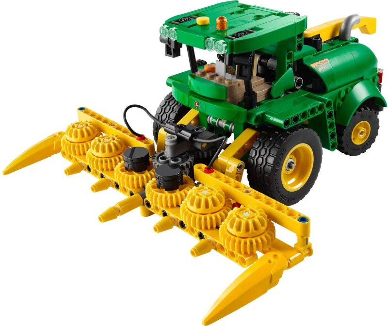 LEGO Technic - John Deere 9700 Forage Harvester - 42168 - Image 2