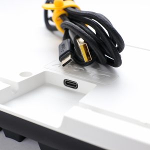 Геймърскa механична клавиатура Ducky One 3 Classic Full Size Hotswap Cherry MX Blue, RGB, PBT Keycaps - Image 5