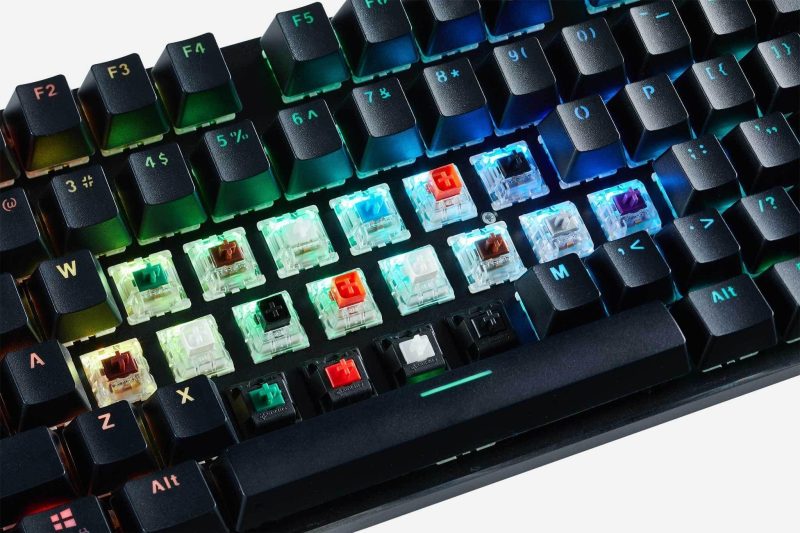 Геймърска механична клавиатура основа Glorious RGB GMMK TKL, ISO Layout - Image 2