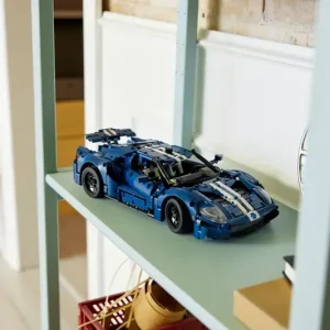 LEGO Technic - Ford GT 2022, 42154 - Image 9