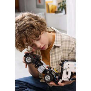 LEGO Technic - Volvo FMX LKW, 42175 - Image 5