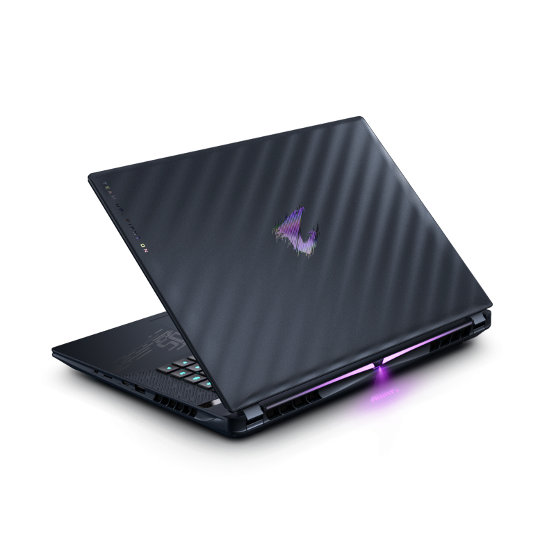 Лаптоп GIGABYTE AORUS MASTER 16 BXH - 16.0" OLED 240Hz, Intel Core Ultra 9 275HX, 32GB DDR5, 1TB SSD, RTX 5070 TI 12GB, Windows 11 Pro - Image 5