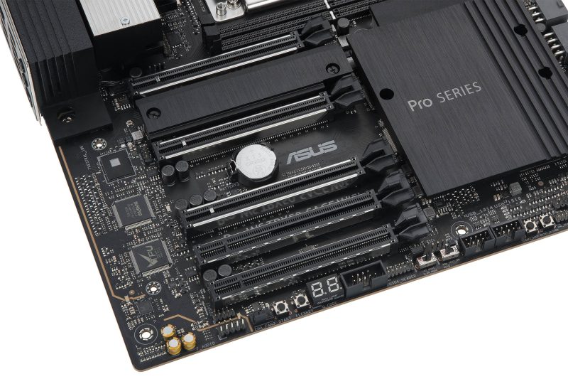 Дънна платка ASUS Pro WS TRX50-SAGE WIFI sTR5 DDR5 - Image 9