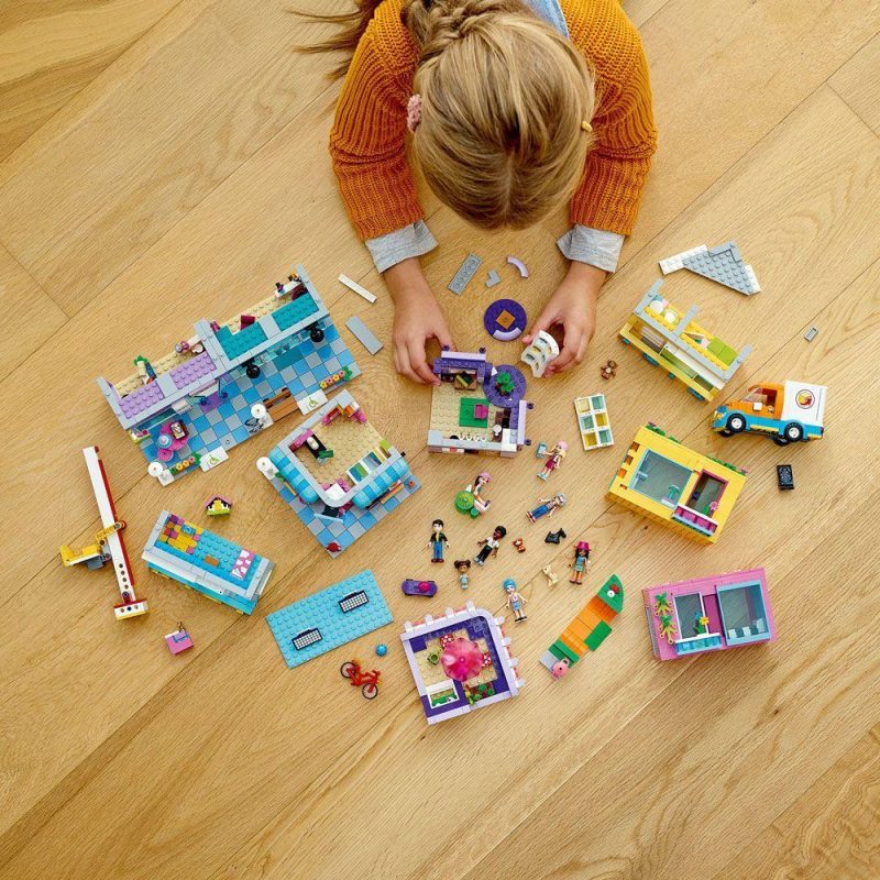 LEGO Friends - Main Street Building - 41704 - Image 6