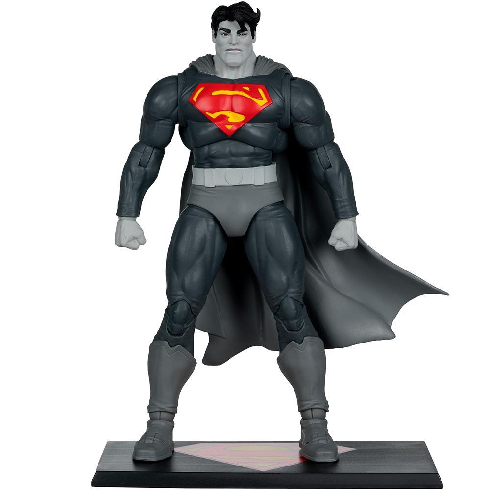 Фигурка DC Multiverse Superman (The Dark Knight Returns) Black & White Accent Edition Gold Label 7in - Image 5