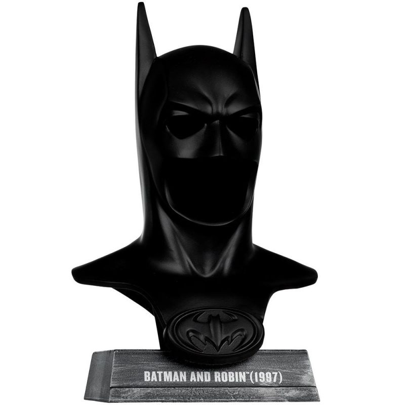 Фигурка DC Direct Batman (Batman and Robin) Cowl Replica 1:3 Scale - Image 2